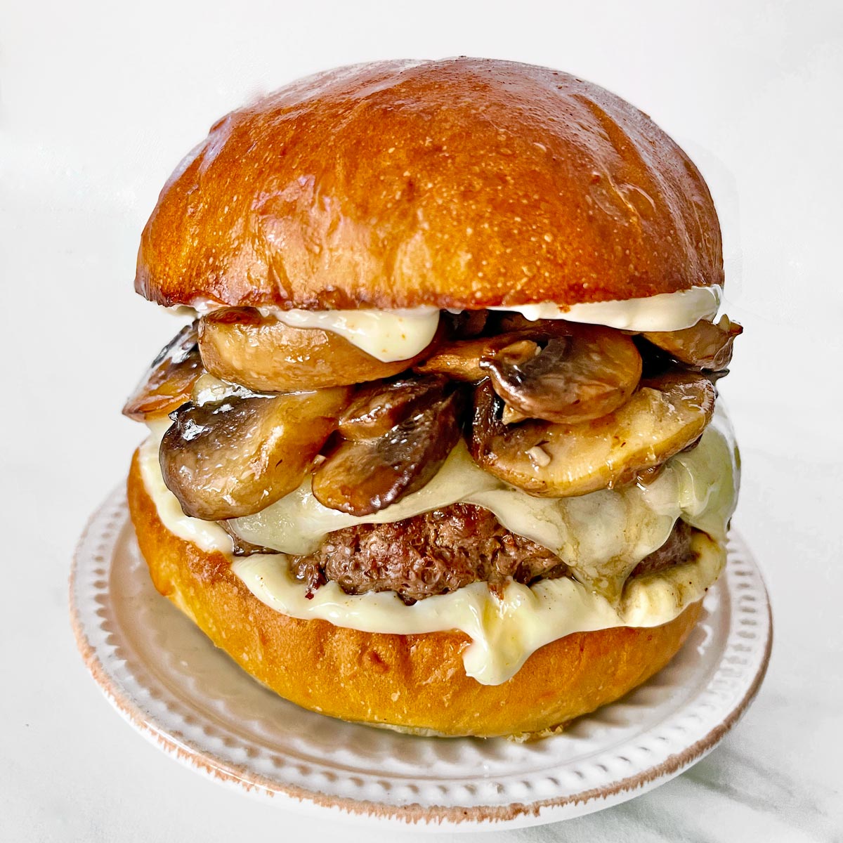 MUSROOM BURGER